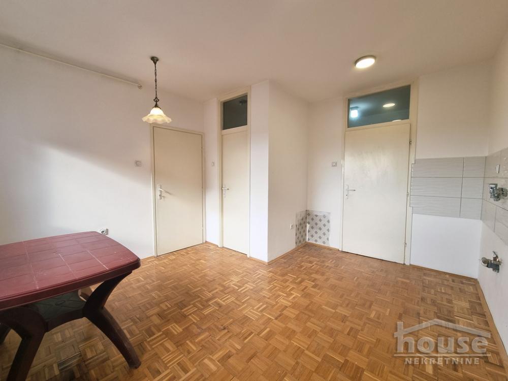 Slika 7 - Stan,NOVI SAD,AVIJACIJA,kv: 89.00, € 162000, ID: 1063478