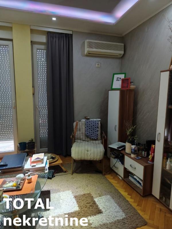 Slika 5 - Stan,NOVI SAD,CARA DUSANA,kv: 43.00, € 142000, ID: 1102173