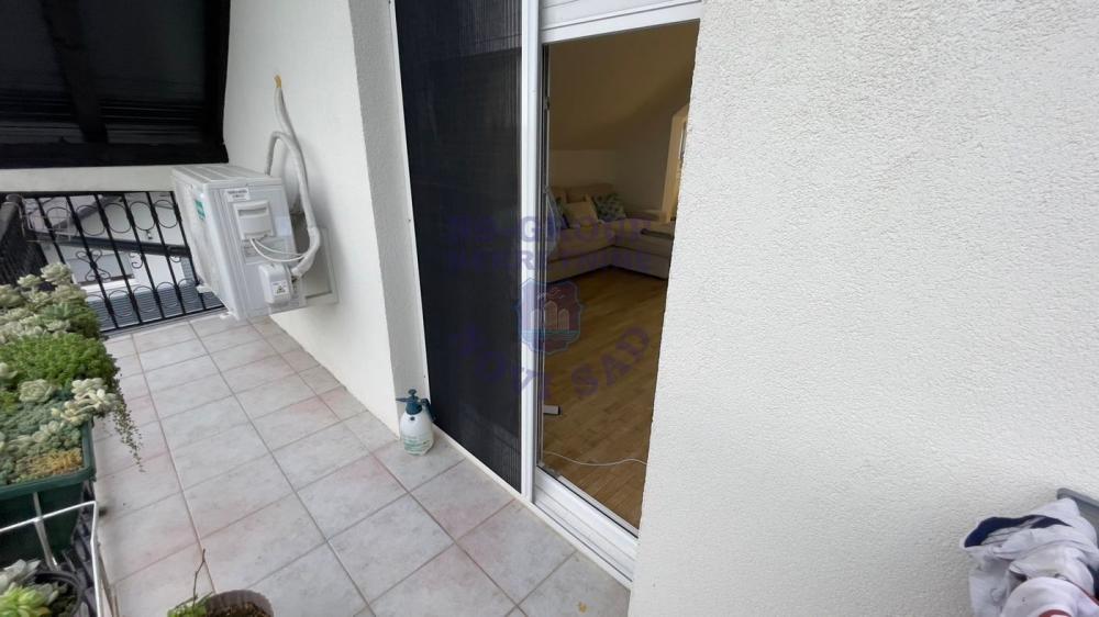 Slika 10 - Četvorosoban stan u Veterniku!