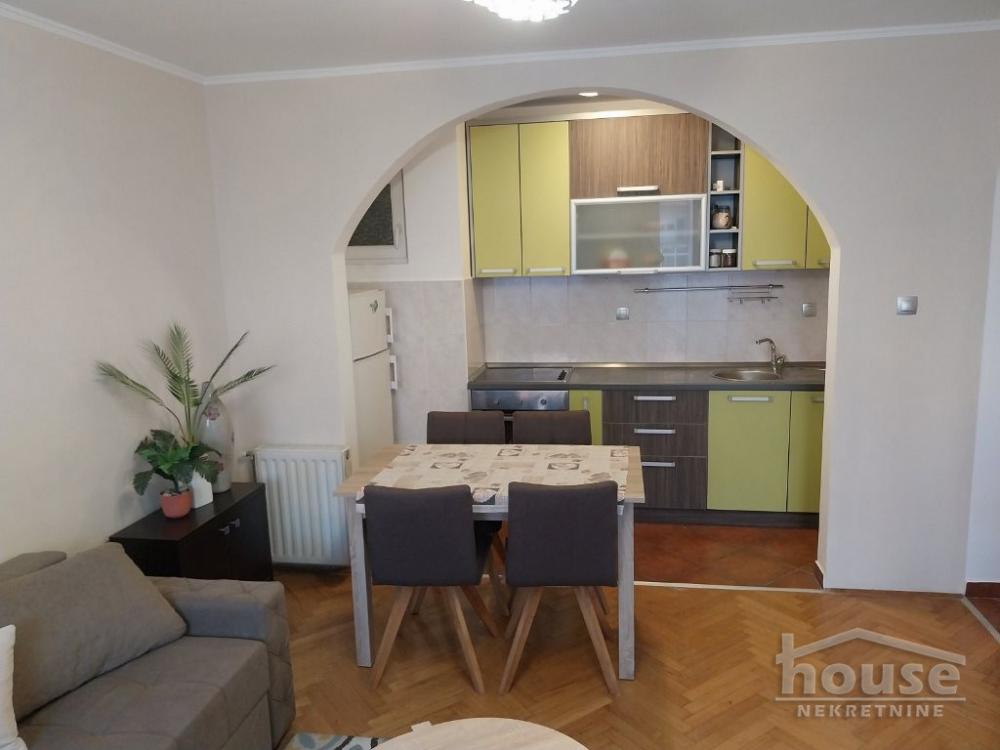 Slika 2 - Stan,NOVI SAD,CARA DUŠANA,kv: 43.00, € 142000, ID: 1065325