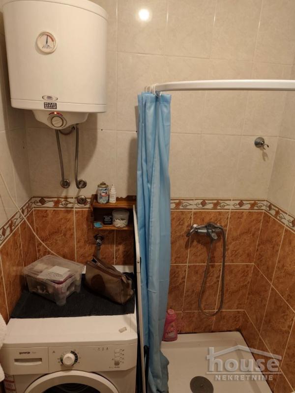 Slika 11 - Stan,NOVI SAD,CARA DUŠANA,kv: 43.00, € 142000, ID: 1065325