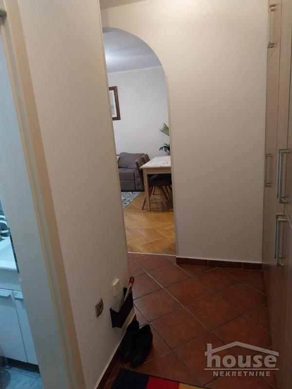 Slika 9 - Stan,NOVI SAD,CARA DUŠANA,kv: 43.00, € 142000, ID: 1065325