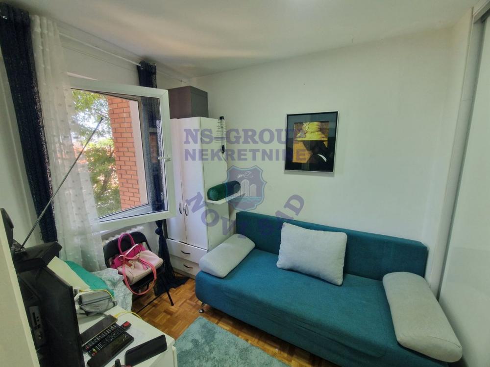 Slika 6 - Dvoiposoban stan okružen zelenilom