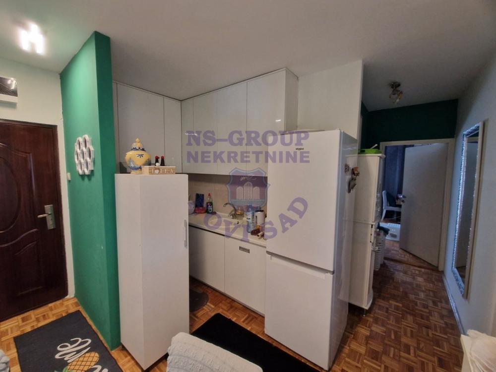 Slika 3 - Dvoiposoban stan okružen zelenilom