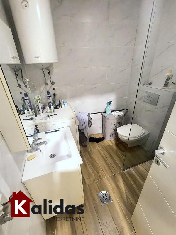 Slika 7 - Stan,NOVI SAD,CENTAR,kv: 58, € 167630, ID: 1008529