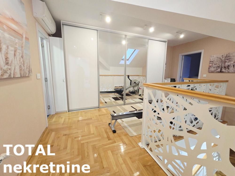 Slika 7 - Stan,NOVI SAD,CARA DUSANA,kv: 91.00, € 200000, ID: 1102181