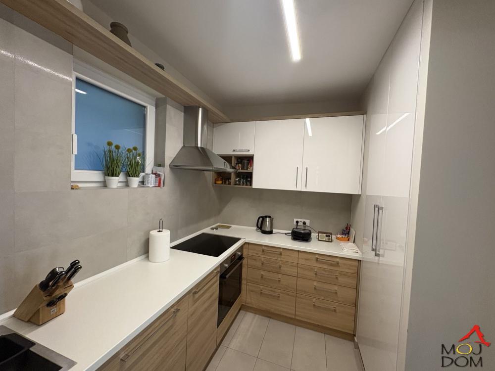 Slika 4 - Stan,NOVI SAD,CENTAR,kv: 108, € 378200, ID: 1030956