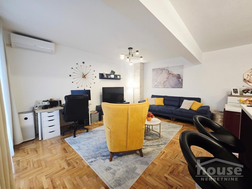 Slika 1 - Stan,NOVI SAD,CARA DUŠANA,kv: 91.00, € 200000, ID: 1065333