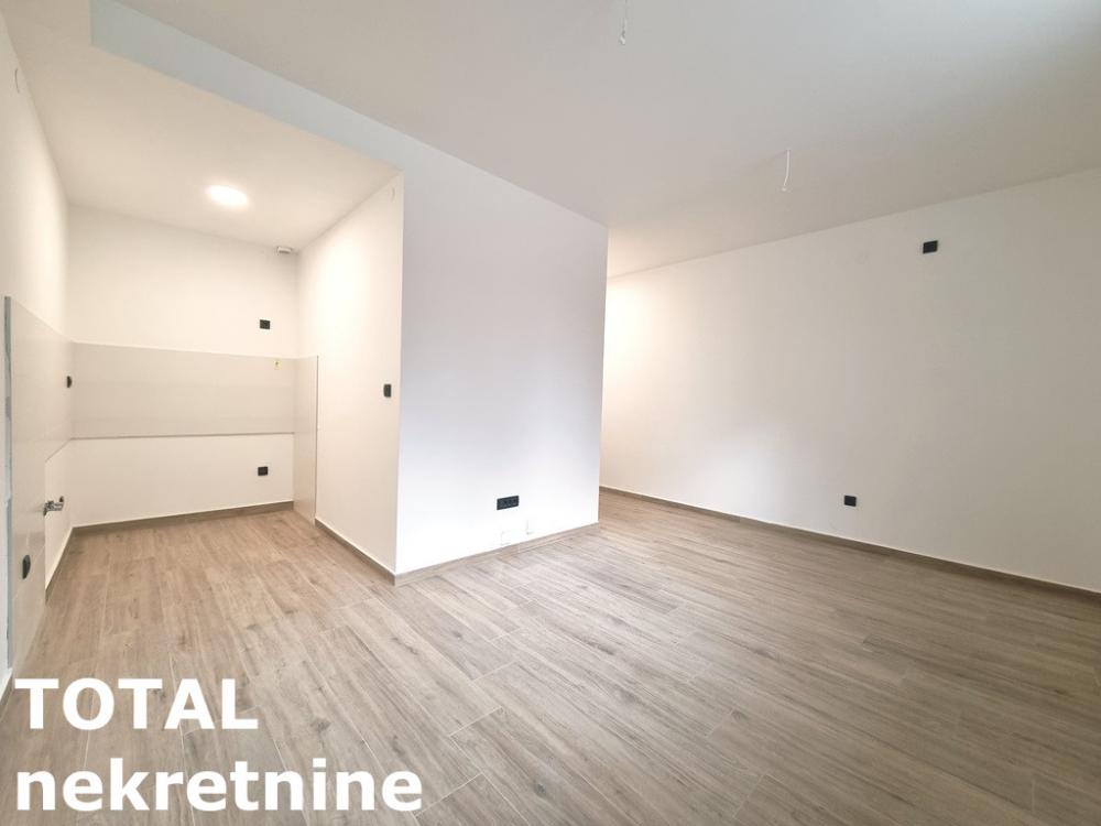 Slika 1 - Stan,NOVI SAD,TELEP,kv: 26.00, € 56000, ID: 1102183