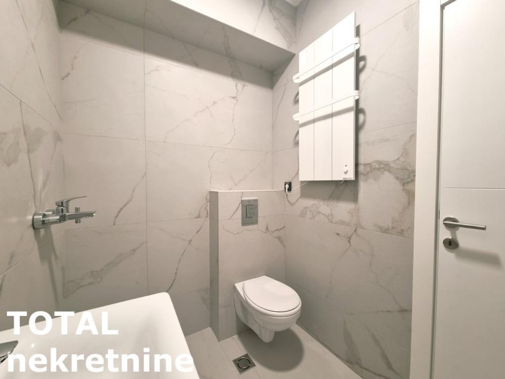 Slika 9 - Stan,NOVI SAD,TELEP,kv: 26.00, € 56000, ID: 1102183