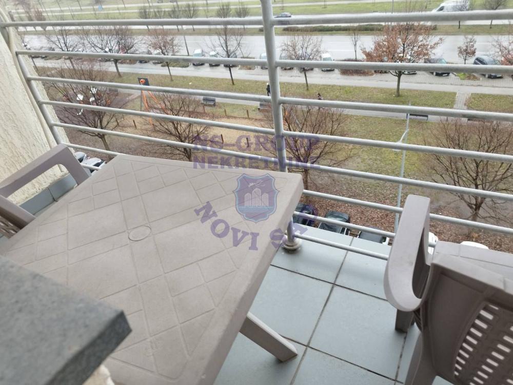 Slika 0 - Odlicna garsonjera na Novoj detelinari !