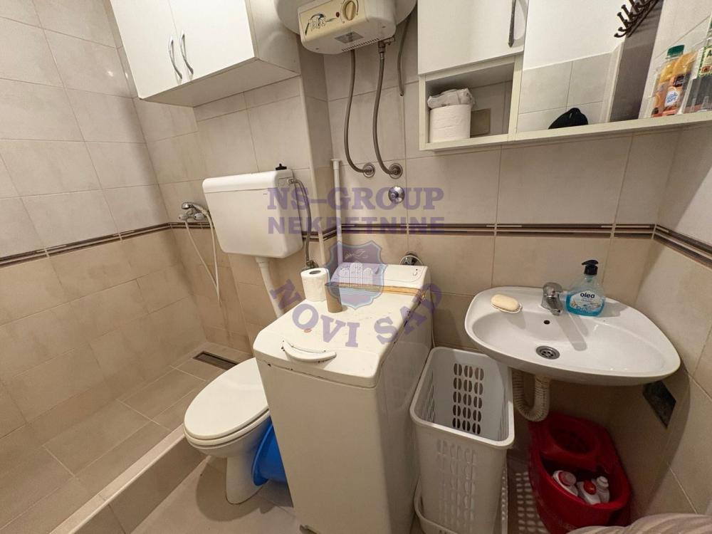 Slika 3 - Odlicna renovirana garsonjera na potezu Socijalno