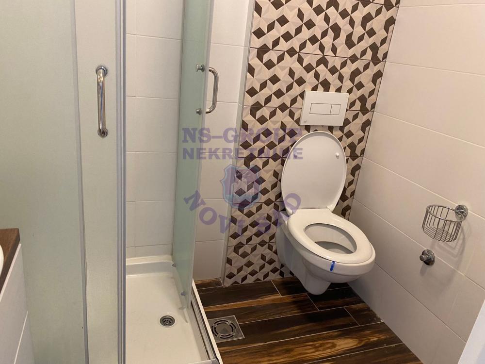 Slika 7 - Dvoiposoban, 44m2, Podbara Novi Sad