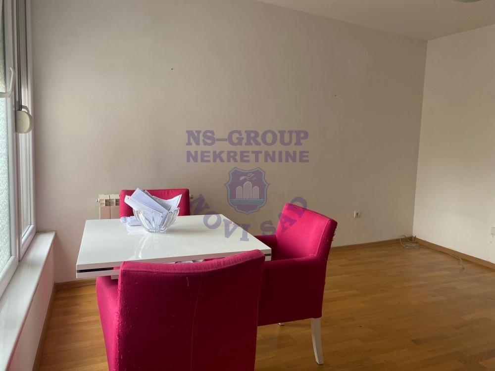 Glavna slika -Dvoiposoban, 44m2, Podbara Novi Sad