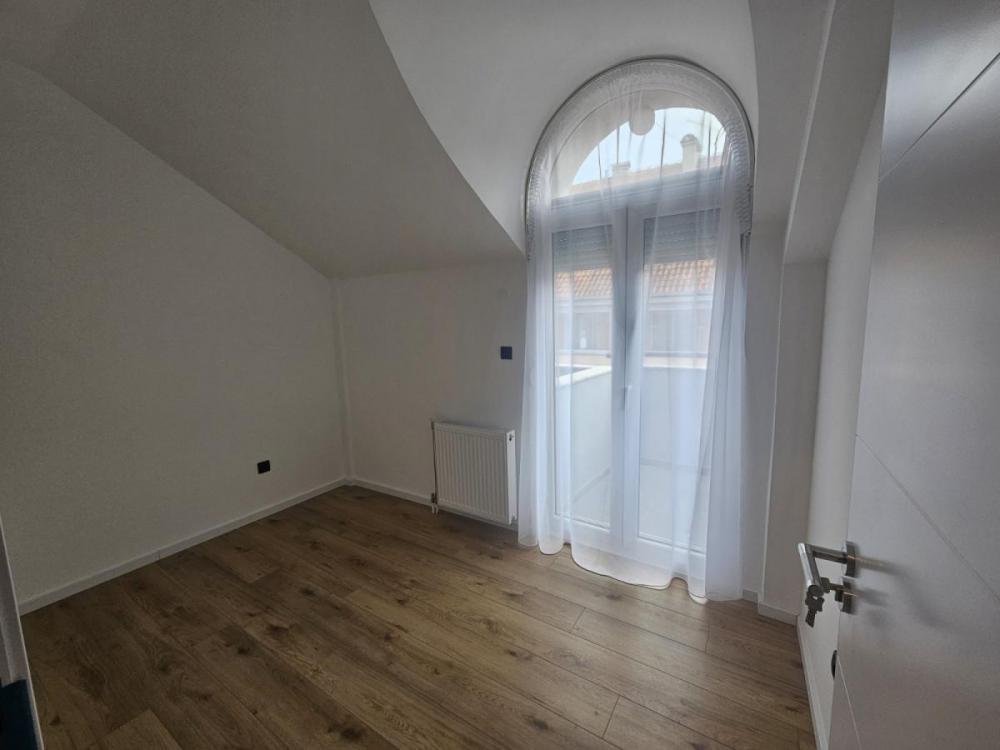 Slika 6 - Dvoiposoban stan  Centar Spens