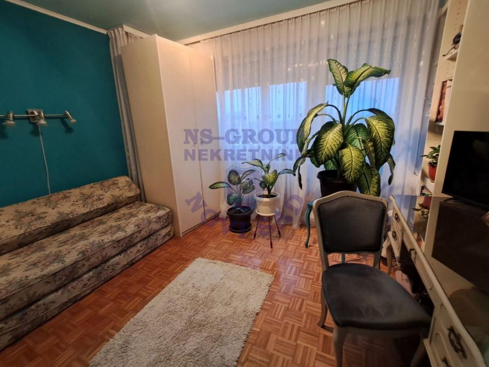 Slika 5 - Dvosoban, Bistrica Novi Sad, sa terasom, ima lift