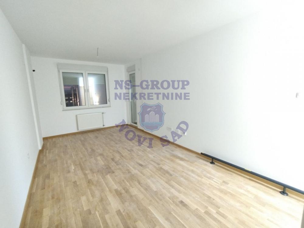 Glavna slika -Trosoban, Avijatičarsko naselje Novi Sad