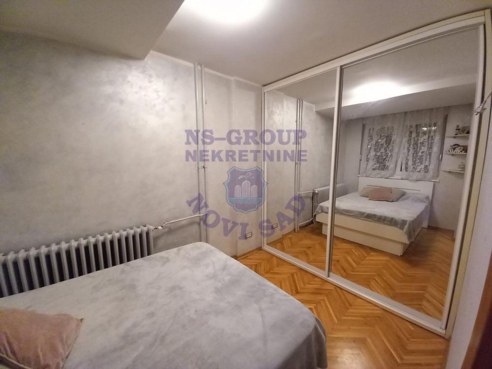 Slika 5 - Dvosoban, 42m2, Novosadski kej Novi Sad, ima lift