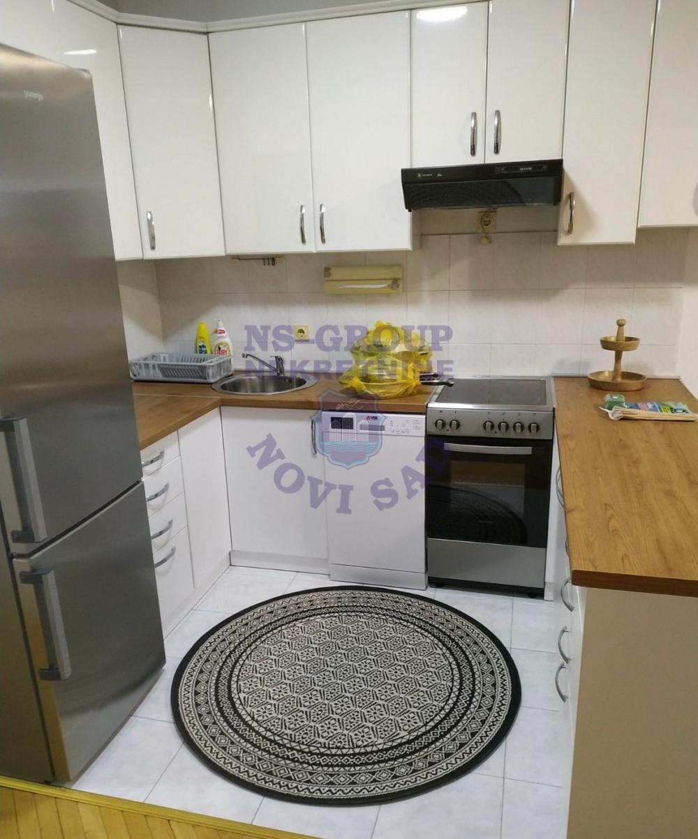 Slika 2 - Troiposoban stan na Spensu