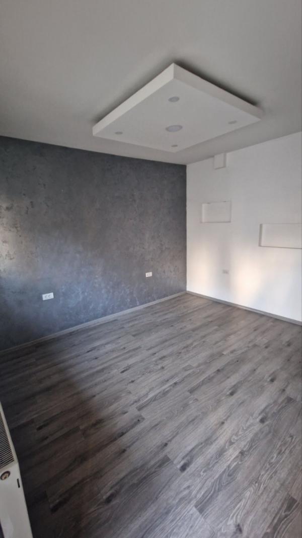 Slika 2 - Stan,NOVI SAD,CENTAR,kv: 27.00, € 87500, ID: 1059086