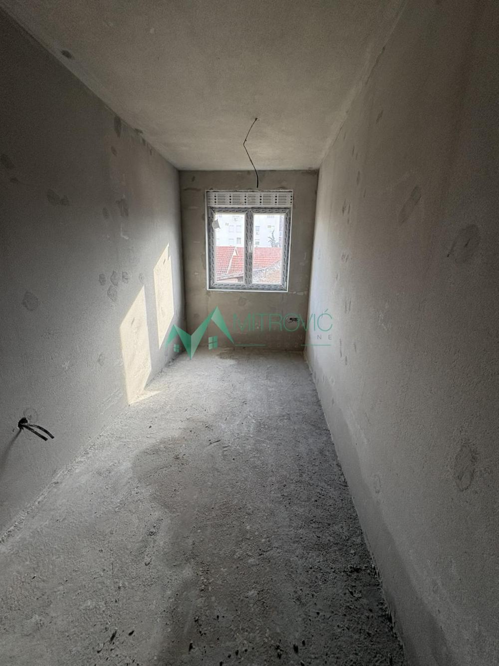 Slika 5 - PETROVARADIN-TOP LOKACIJA-NOVOGRADNJA-LUKSUZAN PETOSOBAN STAN 