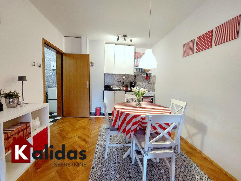 Slika 1 - Stan,NOVI SAD,CARA DUŠANA,kv: 61, € 153470, ID: 1008522