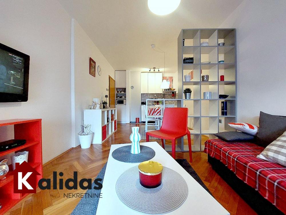 Slika 7 - Stan,NOVI SAD,CARA DUŠANA,kv: 61, € 153470, ID: 1008522