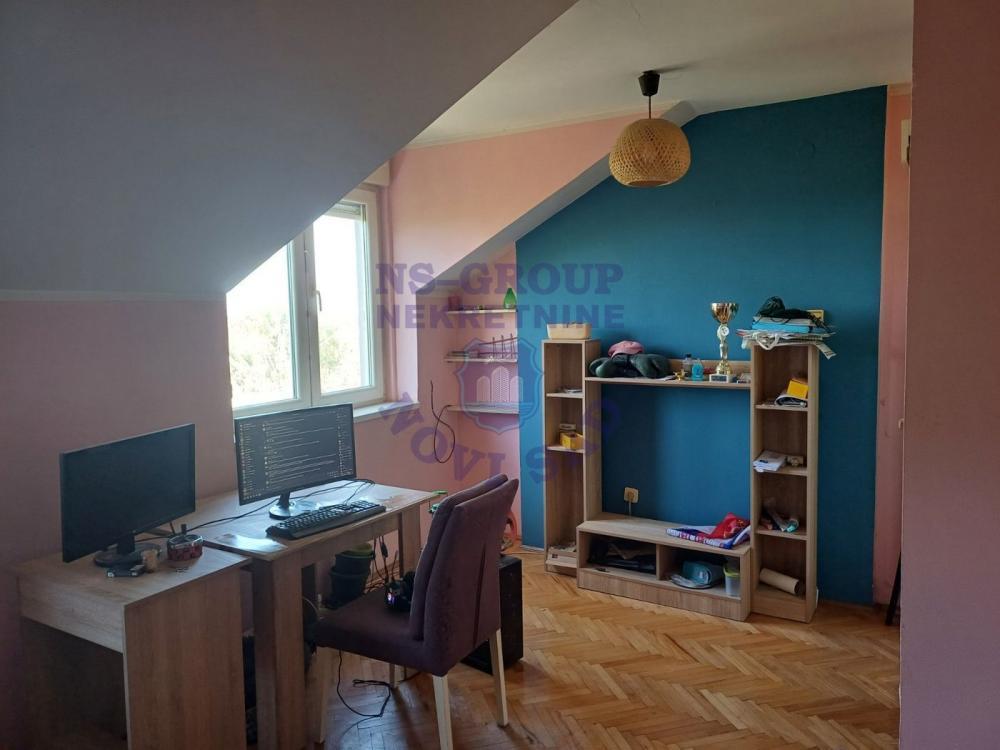 Glavna slika -Jednoiposoban, 28m2, Banatić Novi Sad