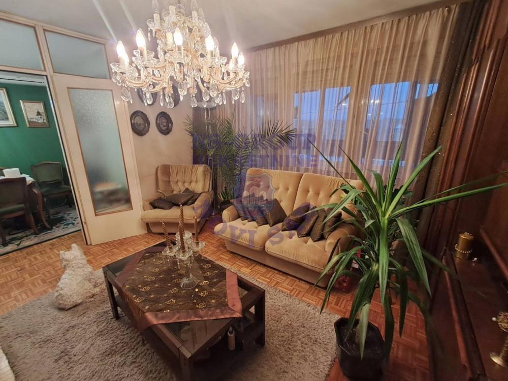 Slika 2 - Dvosoban stan u mirnom delu grada - Novo Naselje