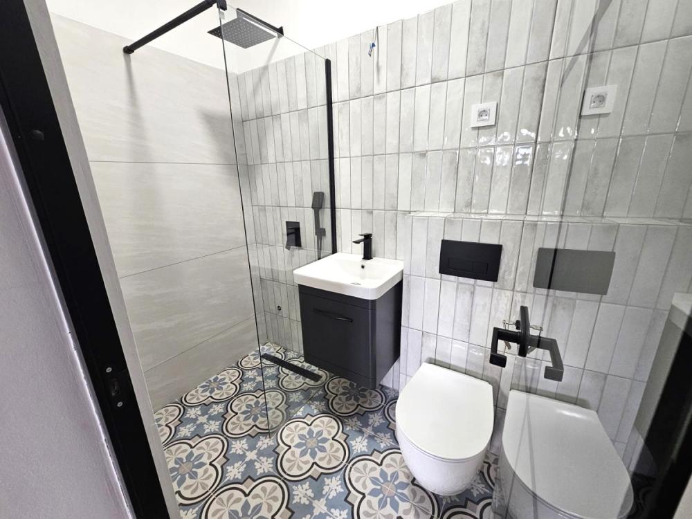 Slika 7 - Stan,NOVI SAD,CENTAR,kv: 85, € 306400, ID: 1019294