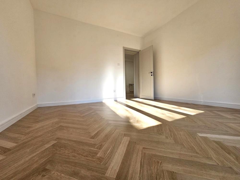 Slika 4 - Stan,NOVI SAD,CENTAR,kv: 85, € 306400, ID: 1019294