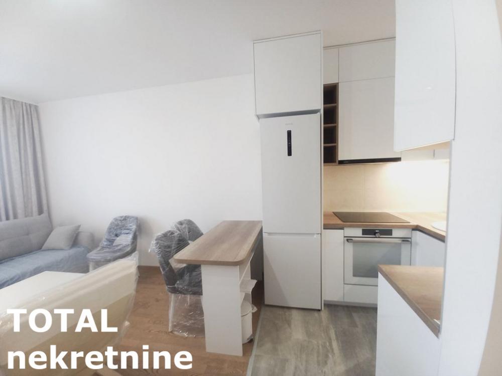 Slika 5 - Stan,NOVI SAD,GRBAVICA,kv: 43.00, € 154800, ID: 1098028