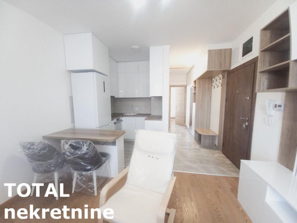 Slika 11 - Stan,NOVI SAD,GRBAVICA,kv: 43.00, € 154800, ID: 1098028