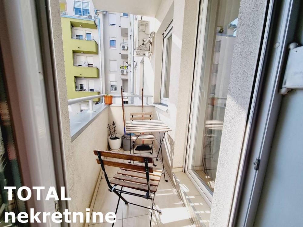 Slika 9 - Stan,NOVI SAD,TELEP,kv: 39.00, € 130000, ID: 1097240