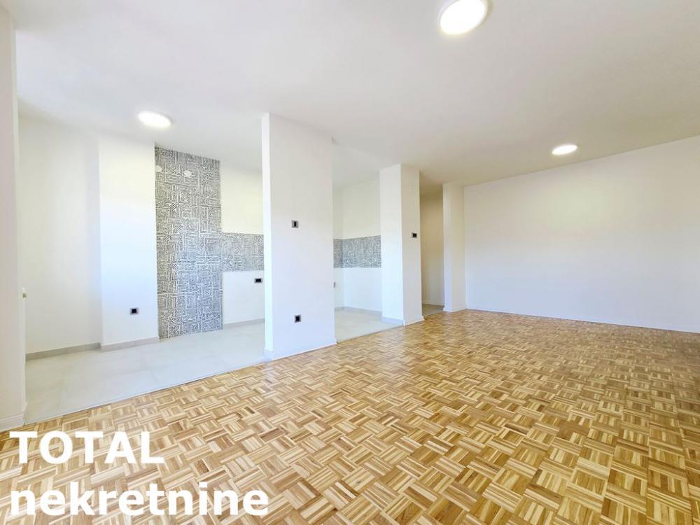 Glavna slika -Stan,NOVI SAD,CARA DUSANA,kv: 55.00, € 156750, ID: 1102195