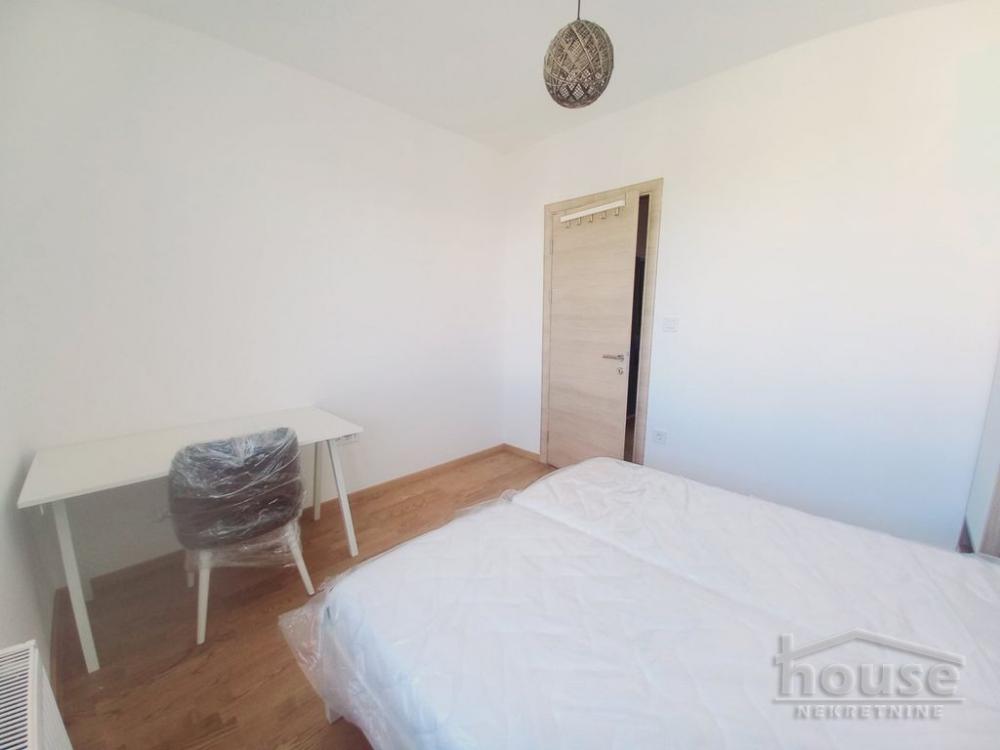 Slika 11 - Stan,NOVI SAD,GRBAVICA,kv: 43.00, € 154800, ID: 1061196