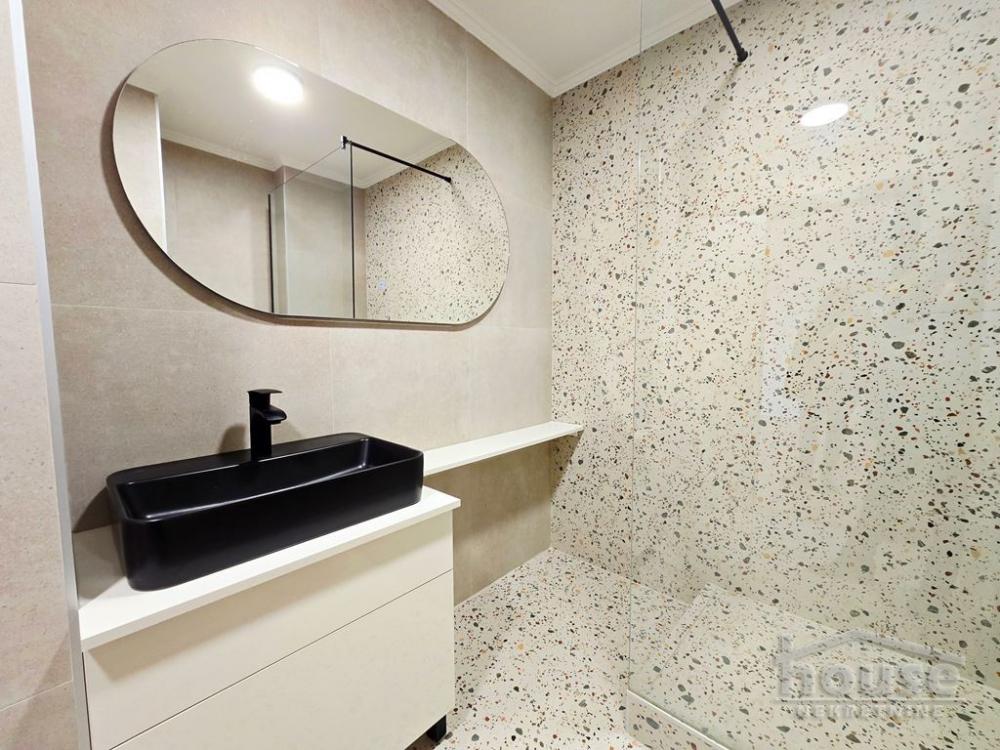 Slika 10 - Stan,NOVI SAD,CARA DUŠANA,kv: 64.00, € 182400, ID: 1065348