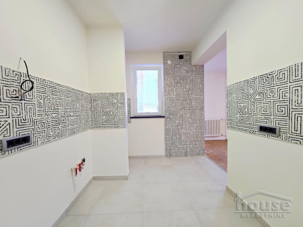 Slika 5 - Stan,NOVI SAD,CARA DUŠANA,kv: 64.00, € 182400, ID: 1065348