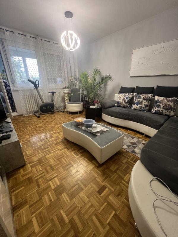 Slika 1 - Stan,NOVI SAD,AVIJACIJA,kv: 64.00, € 159650, ID: 1057419