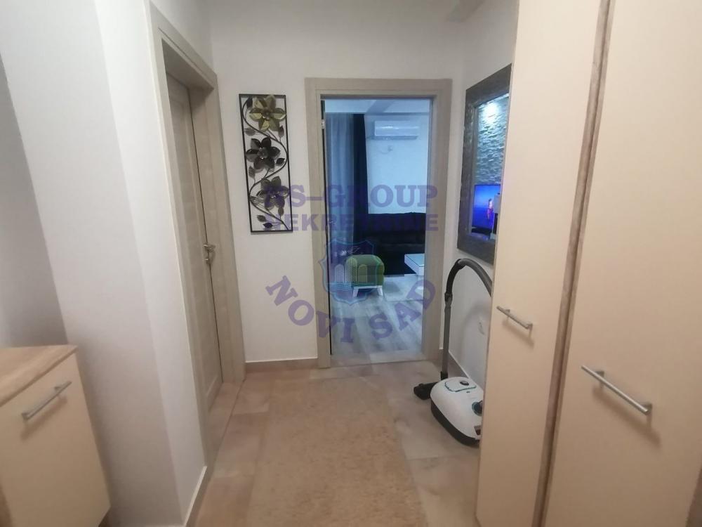 Slika 4 - Š:563277 Dvosoban na Novoj Detelinari!