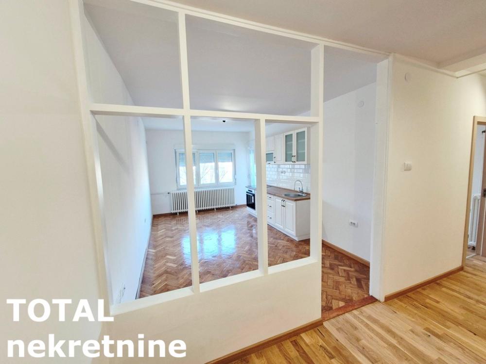 Slika 7 - Stan,NOVI SAD,ZELEZNICKA STANICA,kv: 59.00, € 145000, ID: 1102055