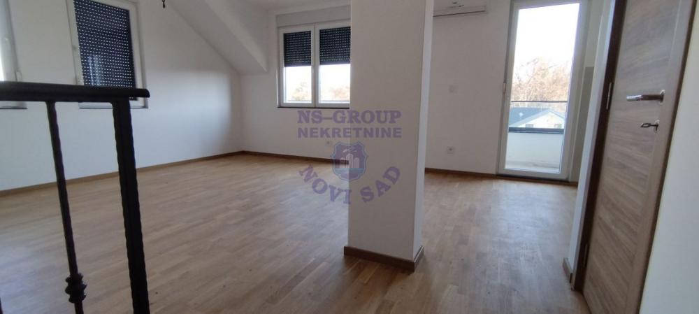 Slika 6 - Četvorosoban, 92m2, Petrovaradin Novi Sad, sa terasom