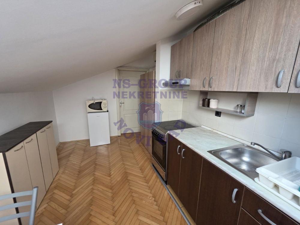 Slika 1 - Kompletno namešten jednoiposoban stan - Bulevar