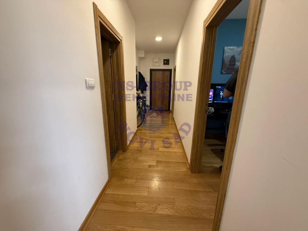 Slika 3 - Odličan trosoban stan na Salajci