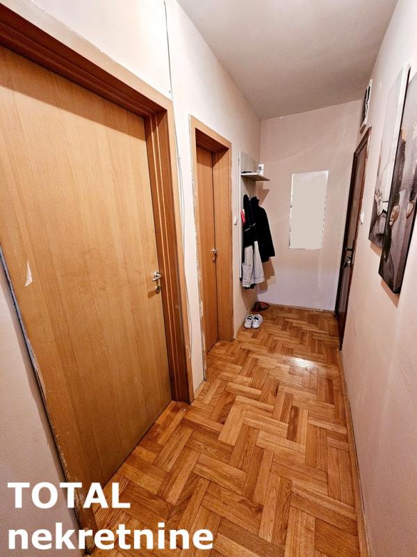 Slika 11 - Stan,NOVI SAD,PODBARA,kv: 75.00, € 150000, ID: 1098770