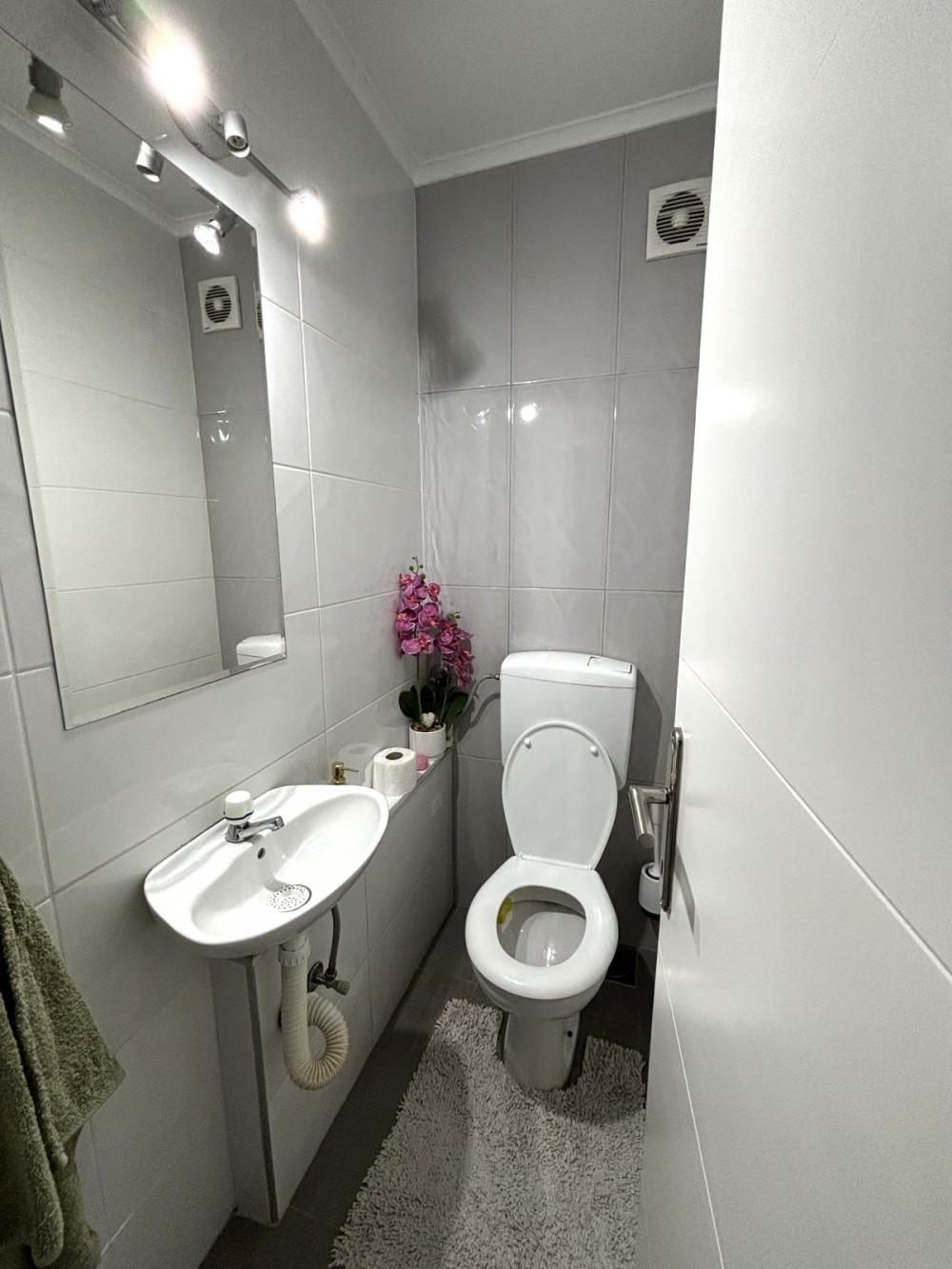 Slika 8 - Stan,NOVI SAD,NOVO NASELJE,kv: 90, € 242000, ID: 1019296