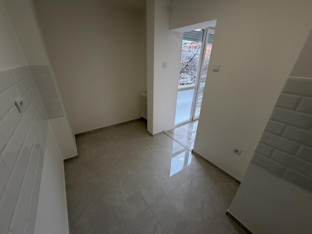 Slika 4 - Stan,NOVI SAD,DETELINARA,kv: 60, € 150380, ID: 1019295