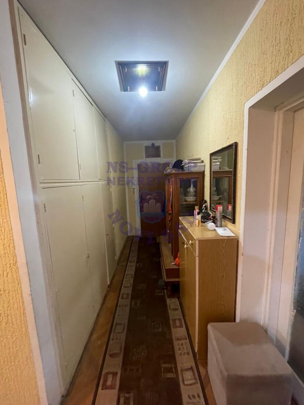 Slika 8 - Dvosoban, 64m2, Novosadski kej Novi Sad, sa terasom, sa parkingom