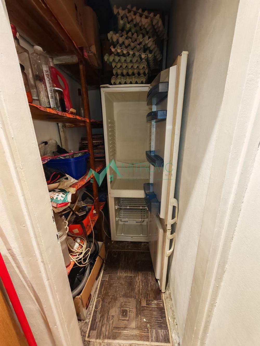 Slika 8 - Sajam/Banatić, 45m2. Dvosoban stan. 