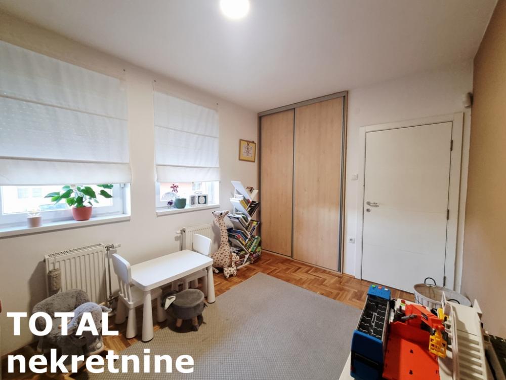 Slika 8 - Stan,NOVI SAD,ADICE,kv: 61.00, € 154000, ID: 1102185